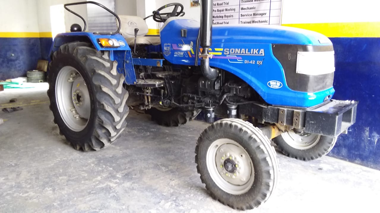 SONALIKA  42RX TRACTOR FOR SALES