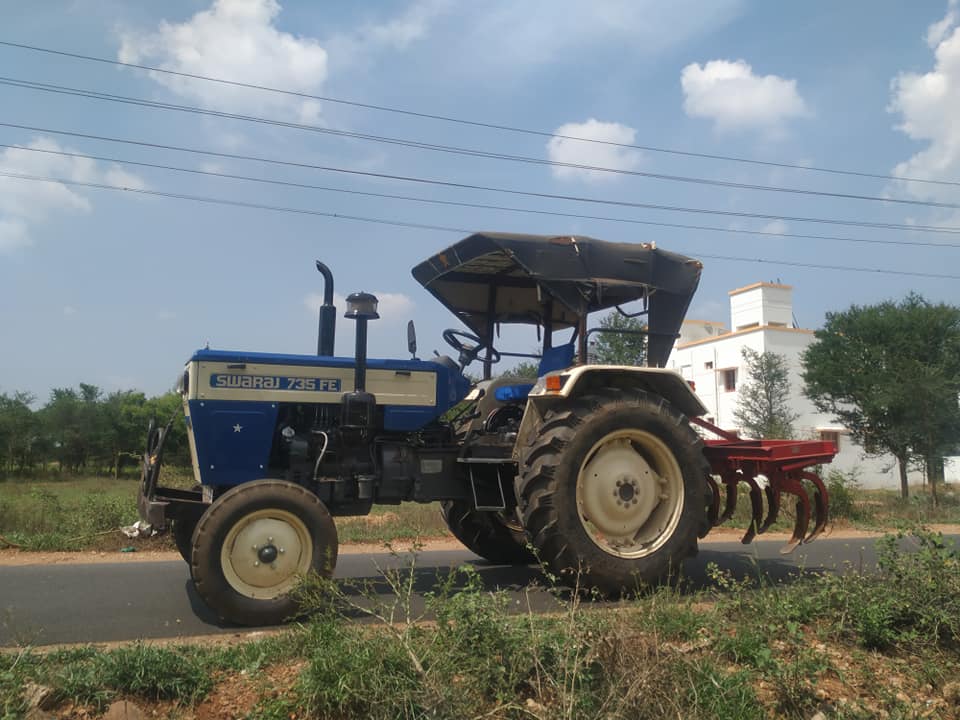 Used Swaraj 735 XT tractor for sales