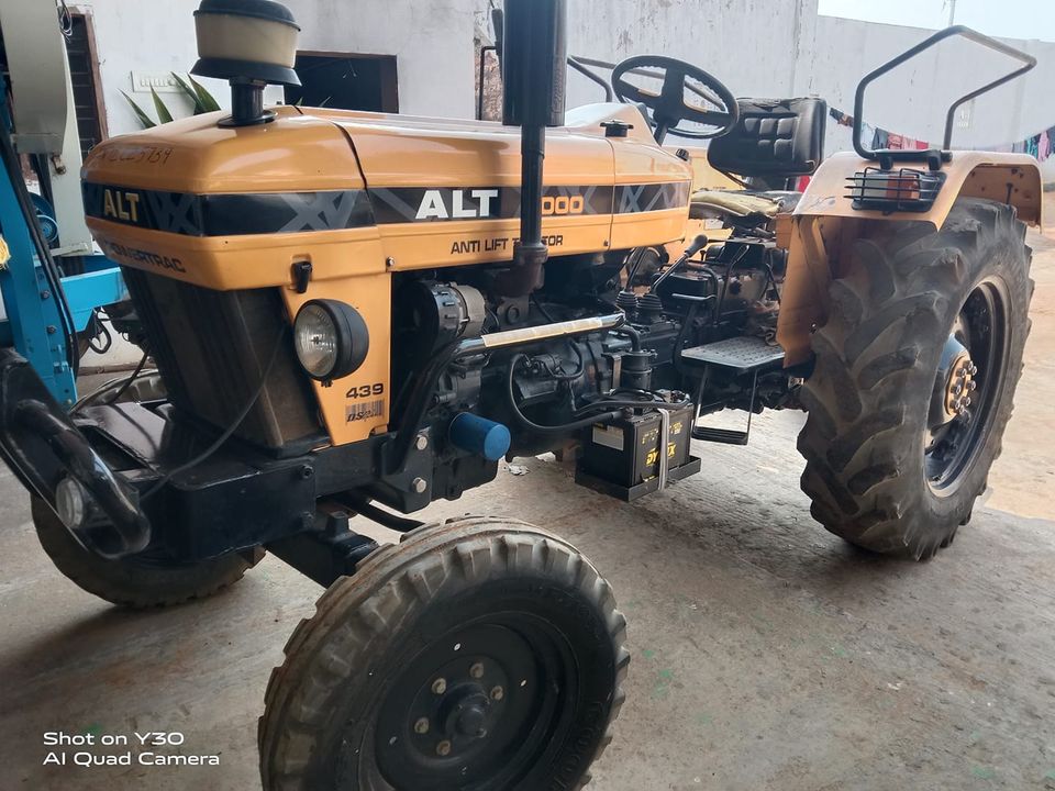 Powertrac ALT 4000   TRACTOR FOR SALES