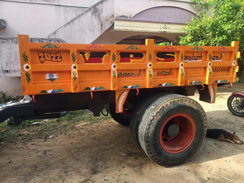 Tipper for sales