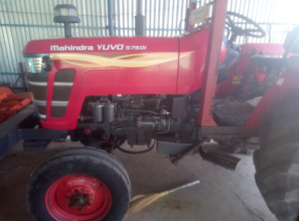 Mahindra 575 di yuvo tractor for sales